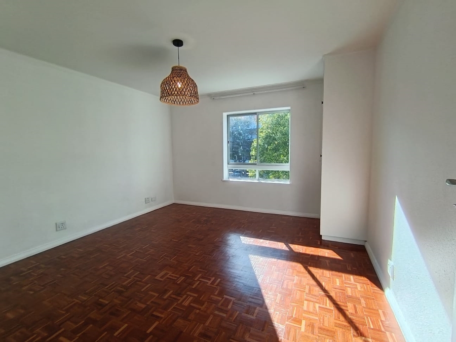 To Let 3 Bedroom Property for Rent in Claremont Western Cape